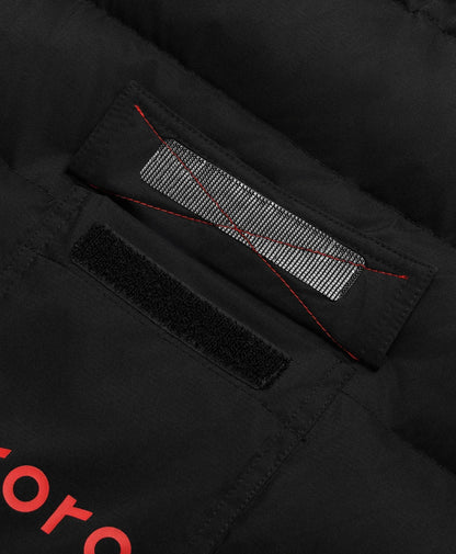 Snøwoof 3-Zone Heated Dog Puffer Vest pocket detail