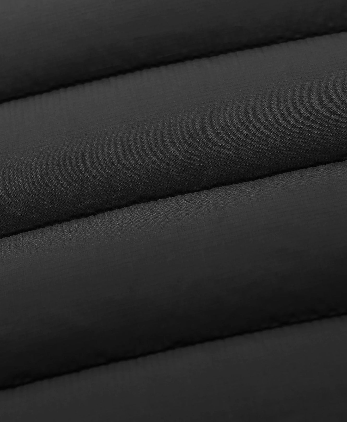 Horizontal quilted stitching design