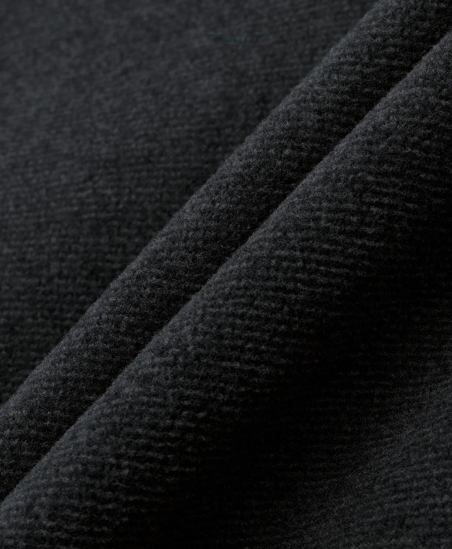  Lining with anti-static treatment