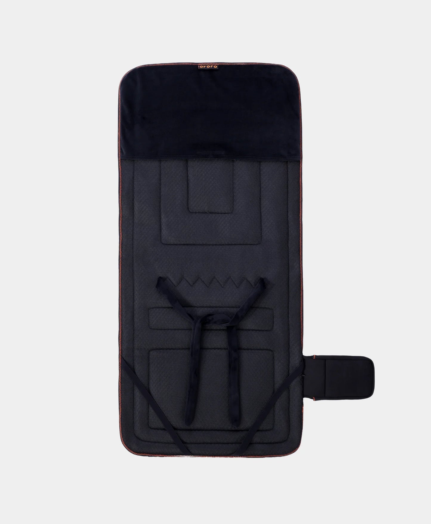 Flat lay ( outside) (unfolded)